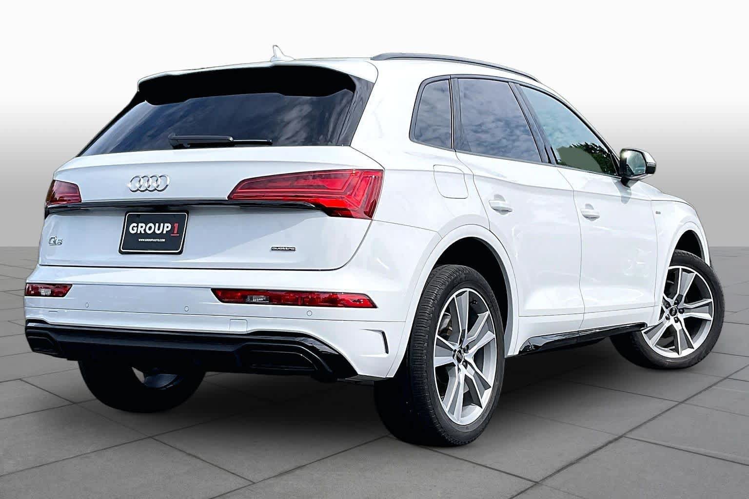 Used 2025 Audi Q5 2.0T Premium w/ Convenience Plus Package AWD/4WD image 12