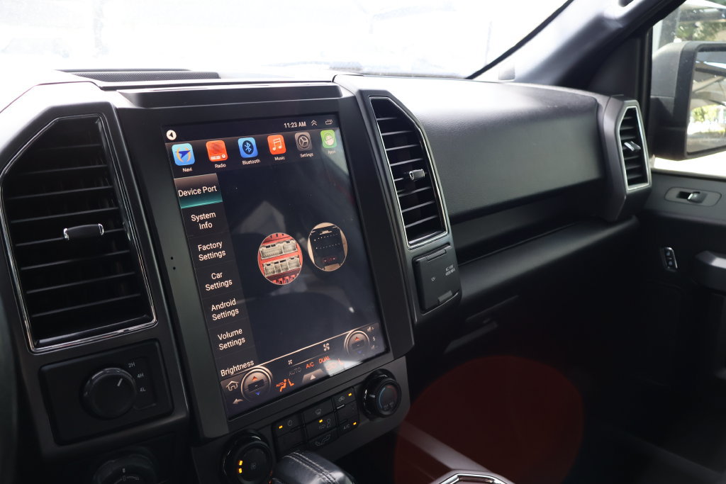 Used 2018 Ford F150 XLT w/ Equipment Group 302A Luxury AWD/4WD image 26