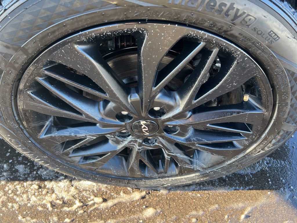 Certified 2023 Kia Seltos Nightfall Edition image 46