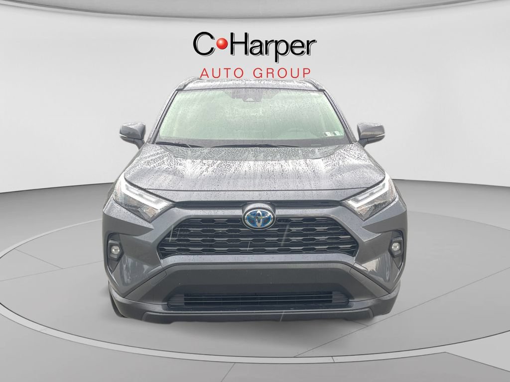 Used 2022 Toyota RAV4 XLE Premium AWD/4WD image 8