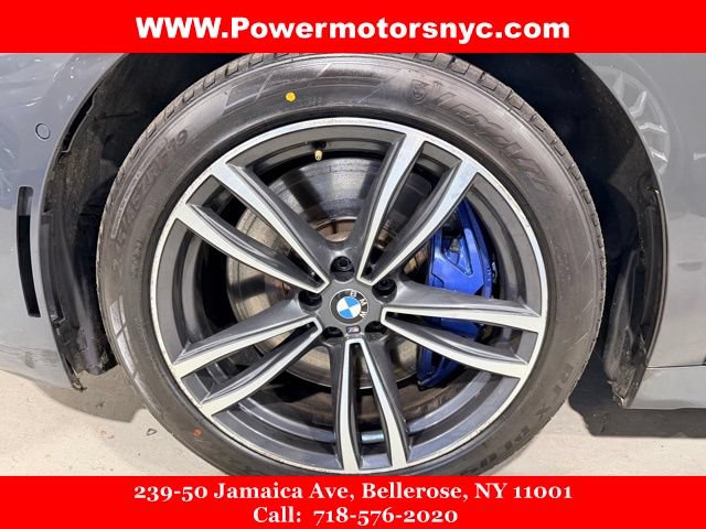 Used 2021 BMW 750i xDrive w/ Executive Package AWD/4WD image 12