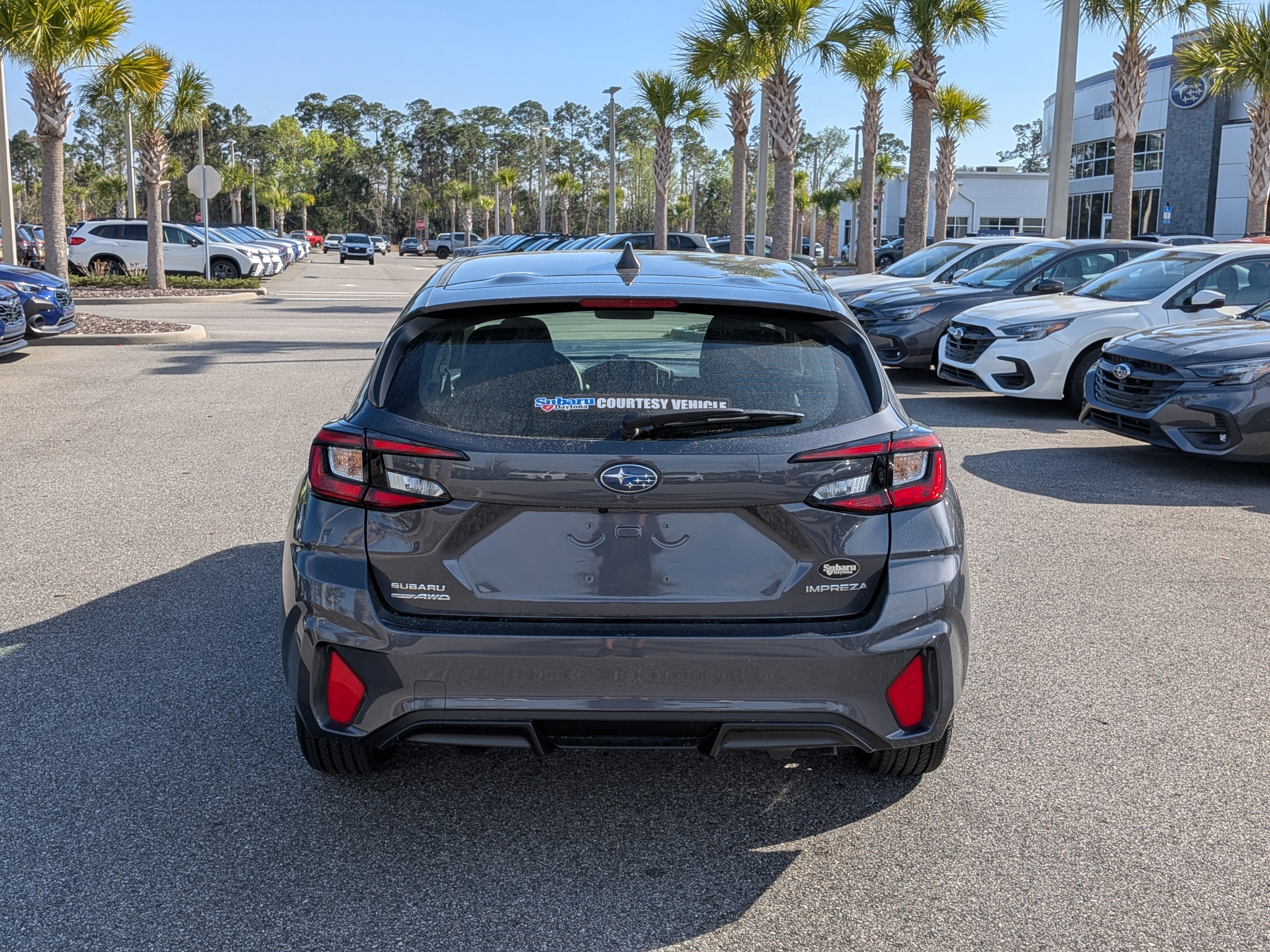 Certified 2025 Subaru Impreza 2.0i image 5