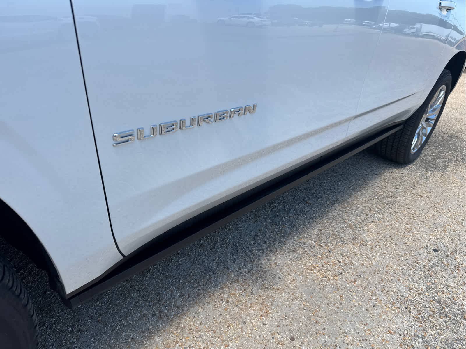 New 2025 Chevrolet Suburban Premier RWD image 13
