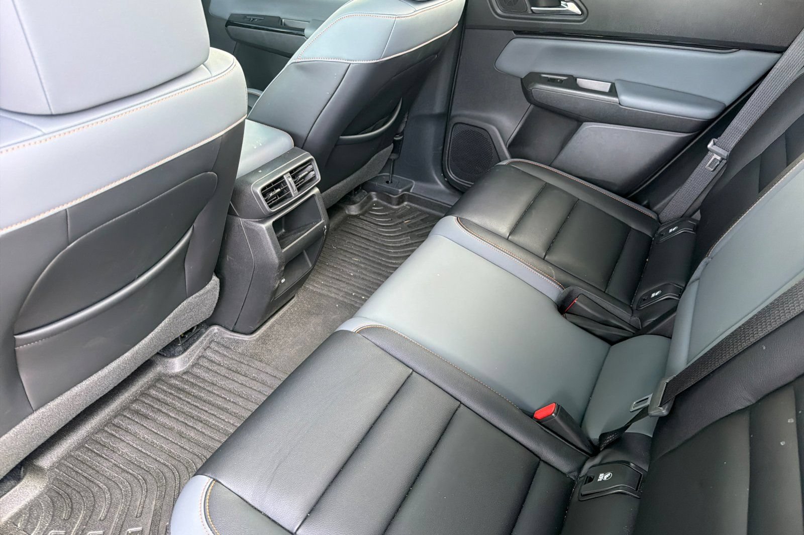 Used 2025 Honda Prologue Touring image 12