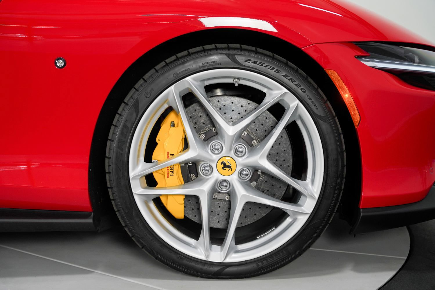 Used 2022 Ferrari Roma image 26