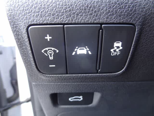 Used 2024 Kia K5 GT-Line w/ GT-Line Premium Package FWD image 17