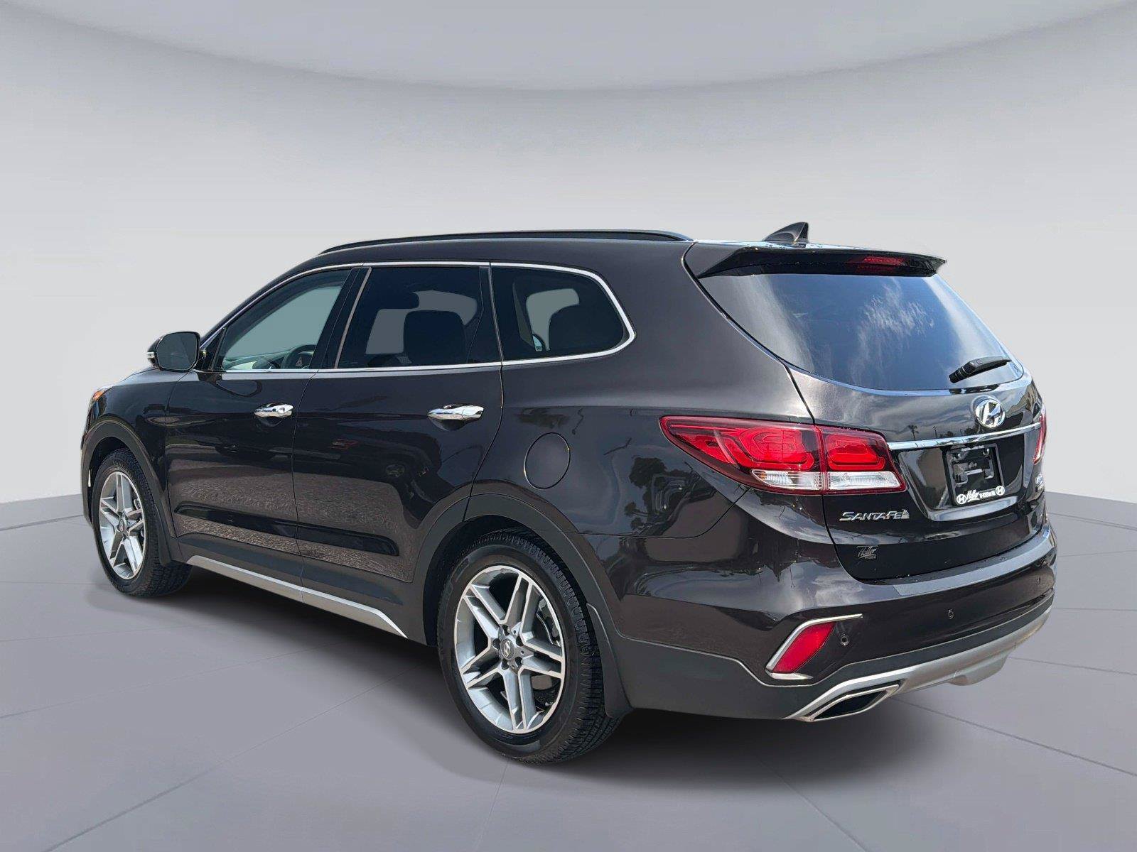 Used 2018 Hyundai Santa Fe Limited AWD/4WD image 5