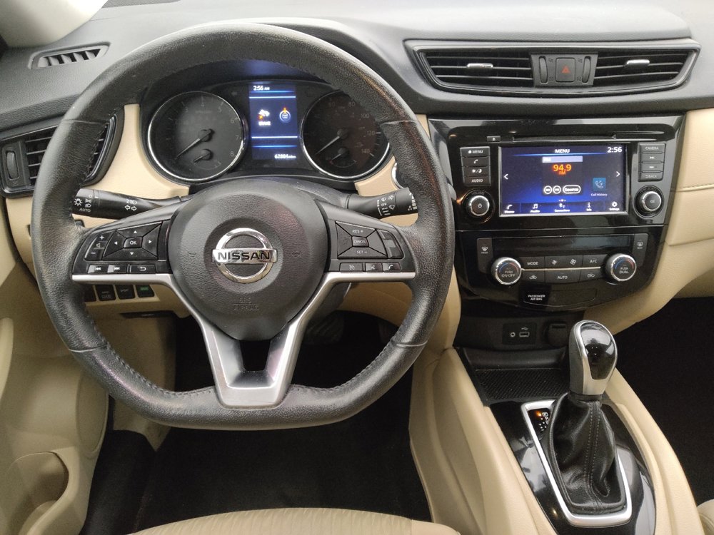 Used 2019 Nissan Rogue SV image 22