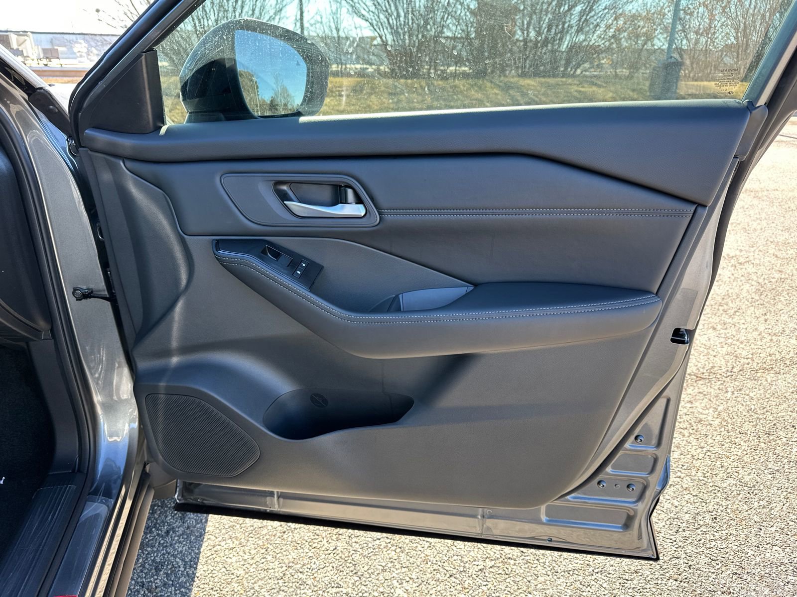 New 2026 Nissan Rogue SV image 14