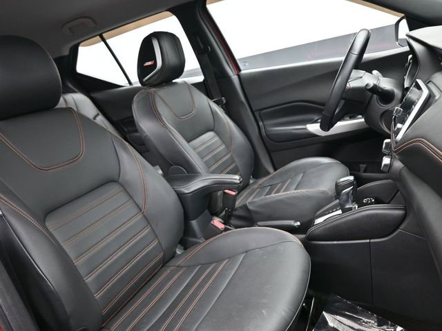 Used 2020 Nissan Kicks SR w/ SR Premium Package image 25