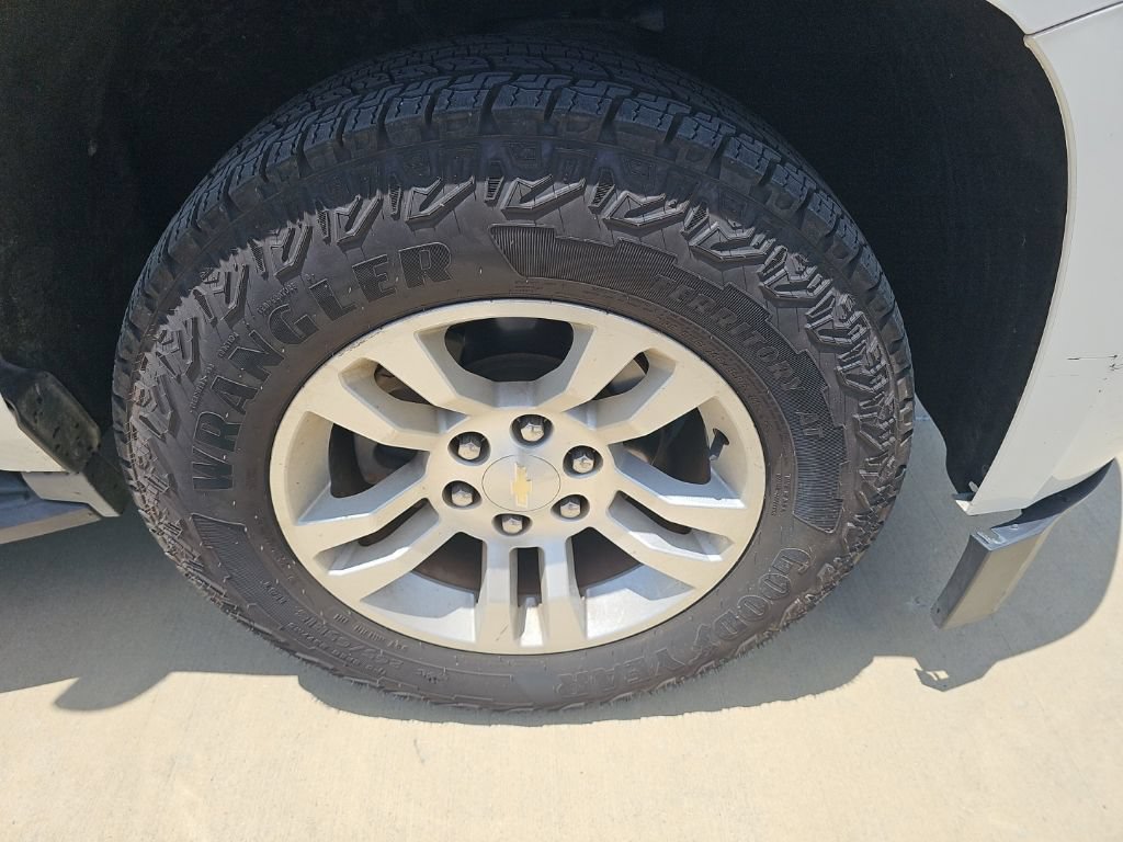Used 2016 Chevrolet Tahoe LT RWD image 12