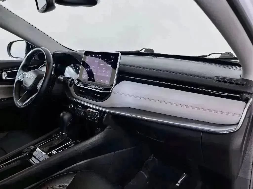 Used 2022 Jeep Compass Limited AWD/4WD image 83