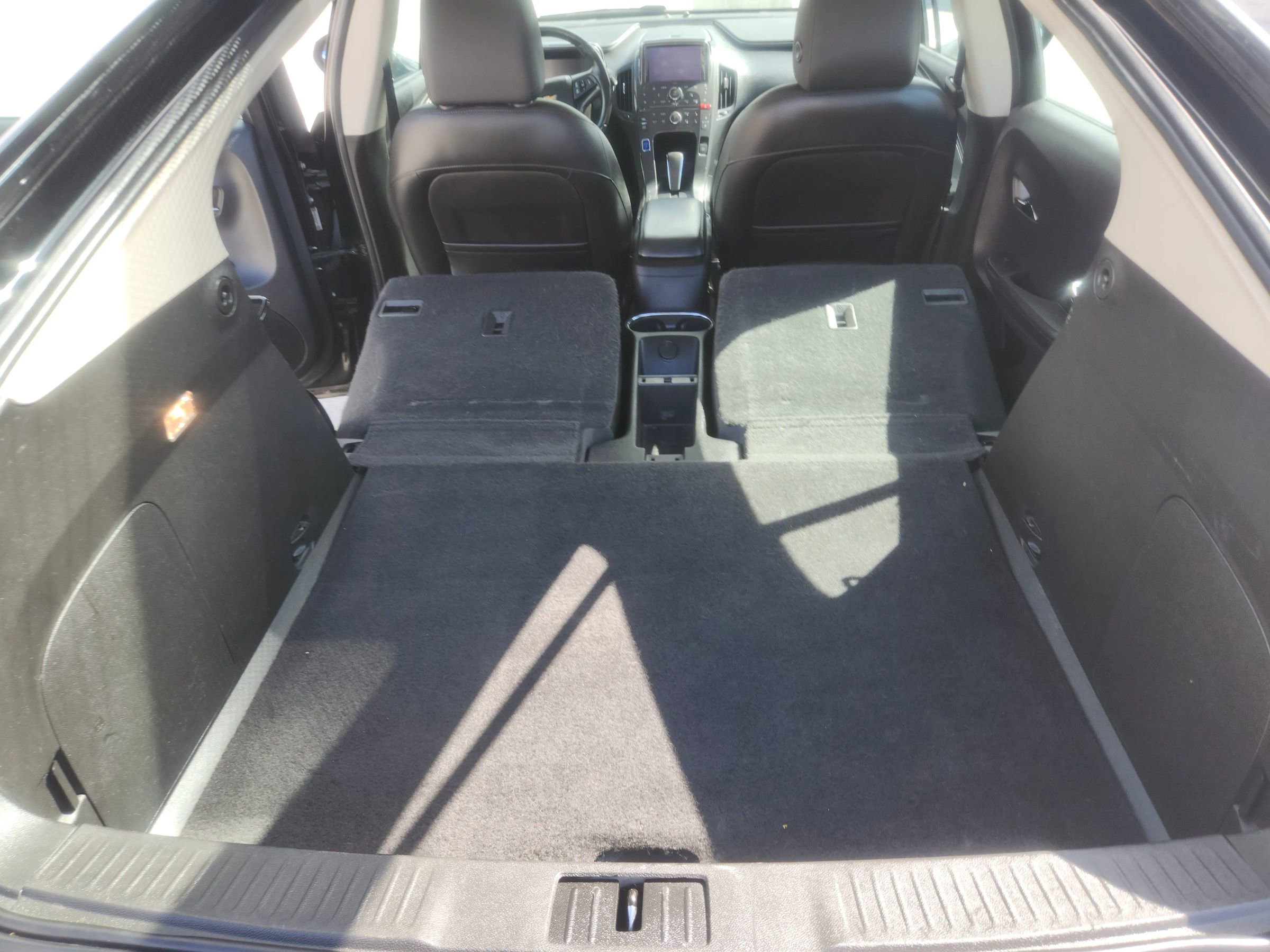 Used 2013 Chevrolet Volt Premium w/ Premium Trim Package FWD image 26