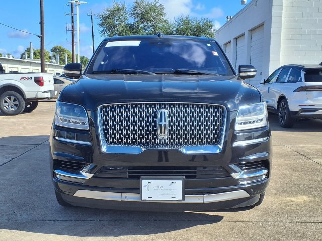 Certified 2020 Lincoln Navigator Reserve w/ Luxury Package AWD/4WD image 19