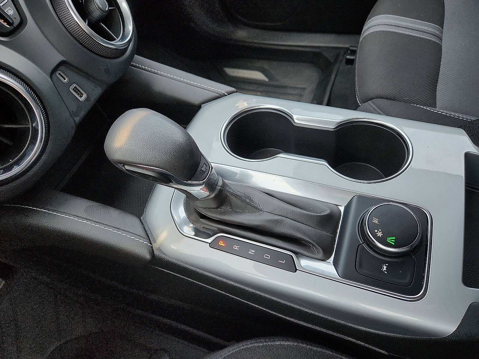 Used 2023 Chevrolet Blazer LT w/ LPO, Floor Liner Package image 16