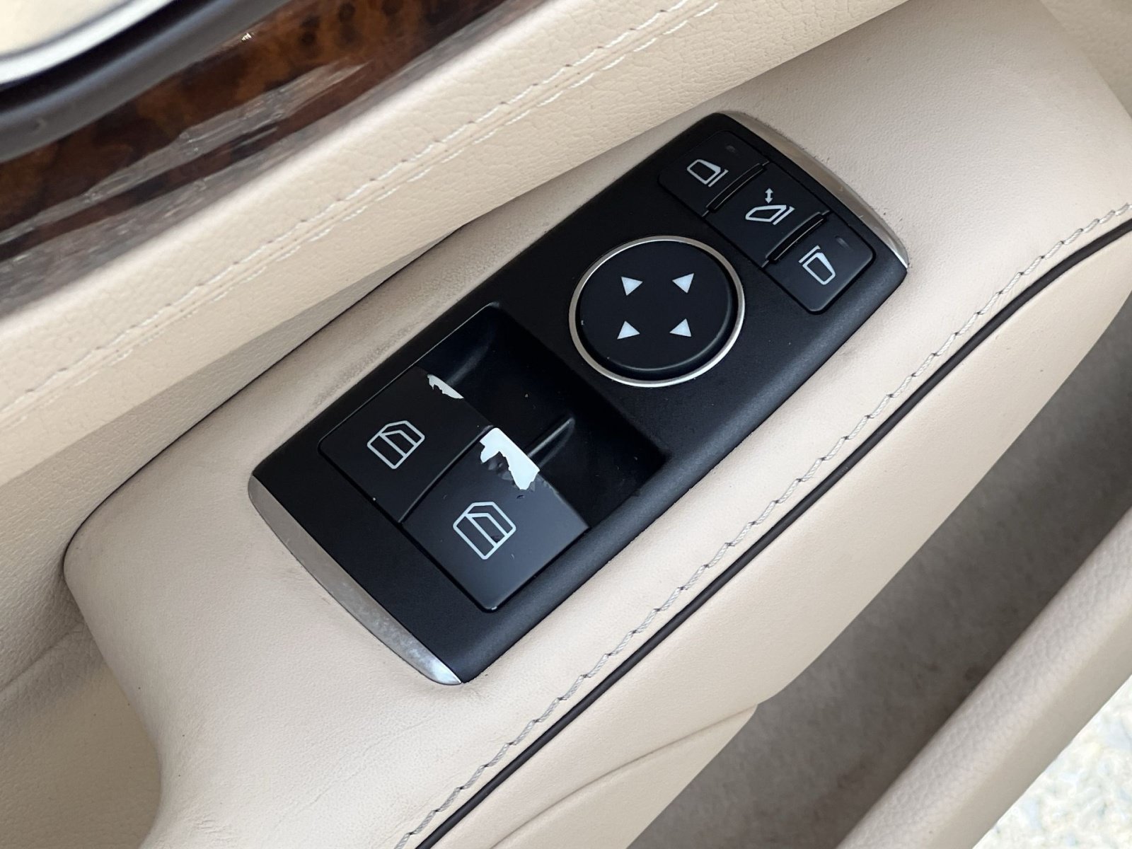 Used 2013 Mercedes-Benz SL 550 image 20