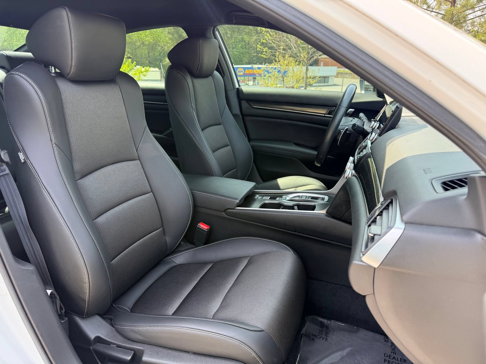 Used 2022 Honda Accord Sport image 37