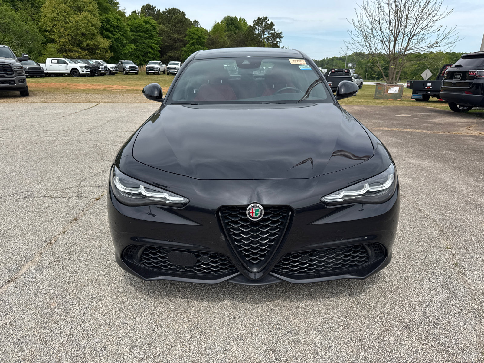 Used 2024 Alfa Romeo Giulia Veloce AWD/4WD video 2