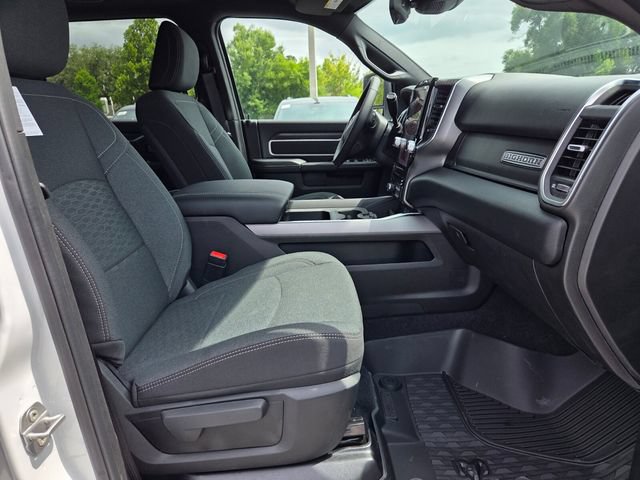 New 2026 RAM 3500 Big Horn AWD/4WD image 18