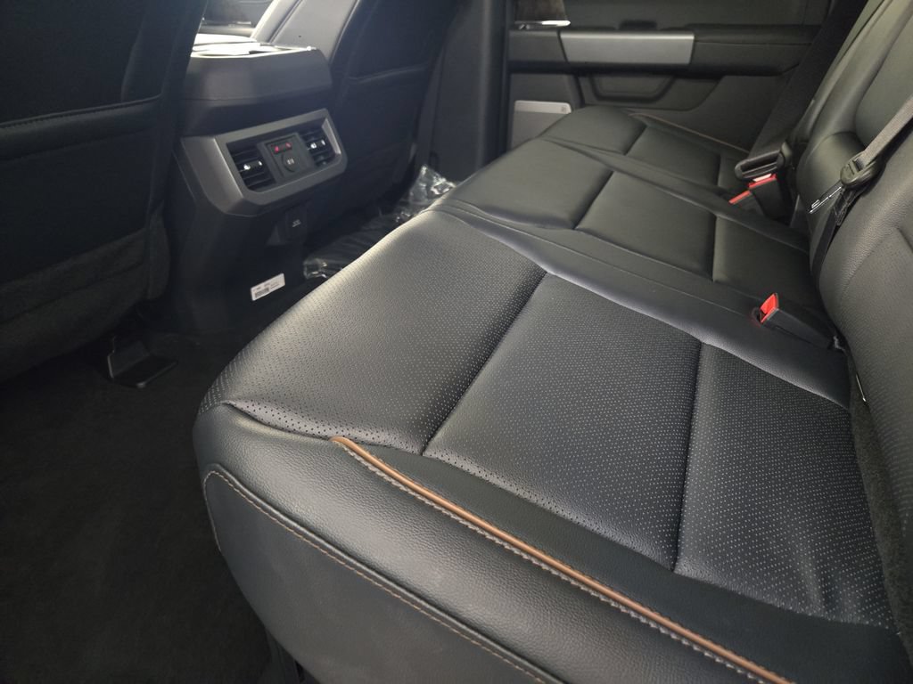 New 2026 Ford F250 Lariat w/ Tremor Off-Road Package AWD/4WD image 27