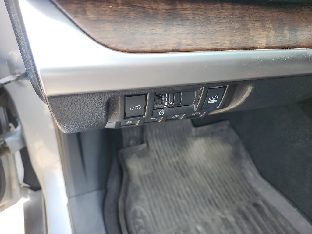 Used 2018 Subaru Outback 2.5i Limited image 20