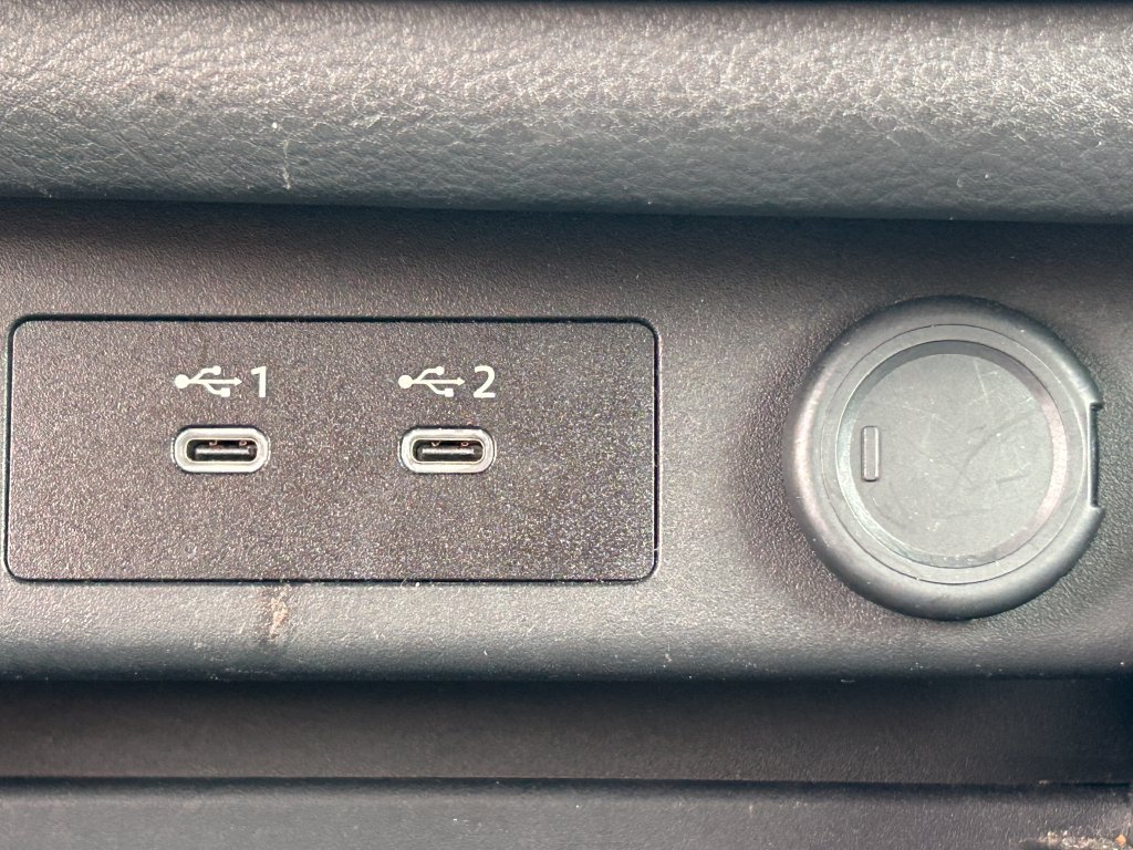 Used 2024 Nissan Rogue S FWD image 15