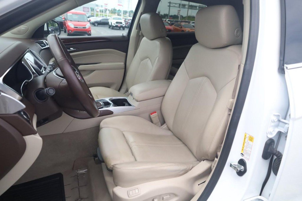 Used 2015 Cadillac SRX Premium FWD image 21