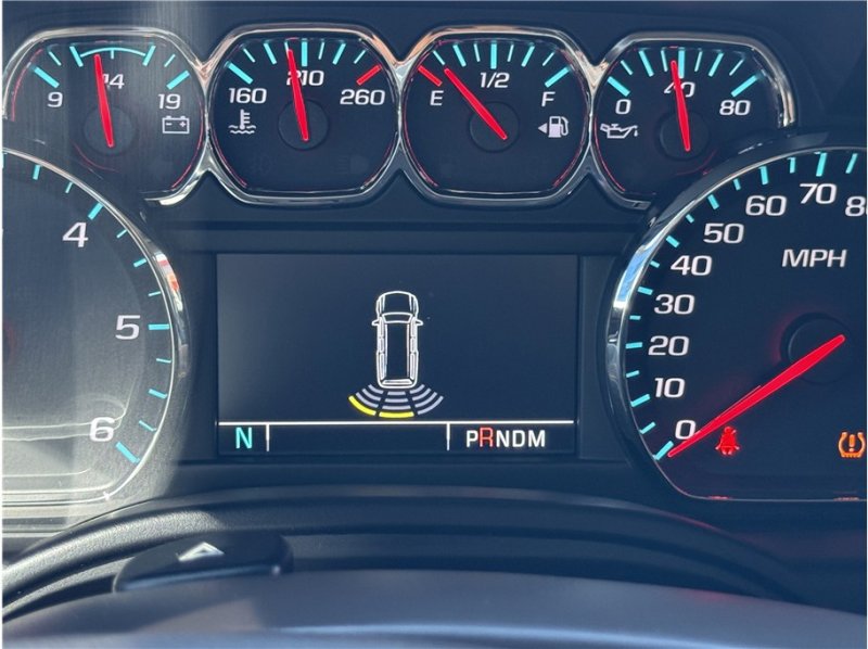 Used 2016 Chevrolet Suburban LT image 51