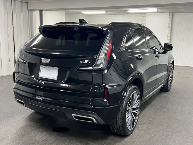 Used 2025 Cadillac XT4 Sport AWD/4WD image 5