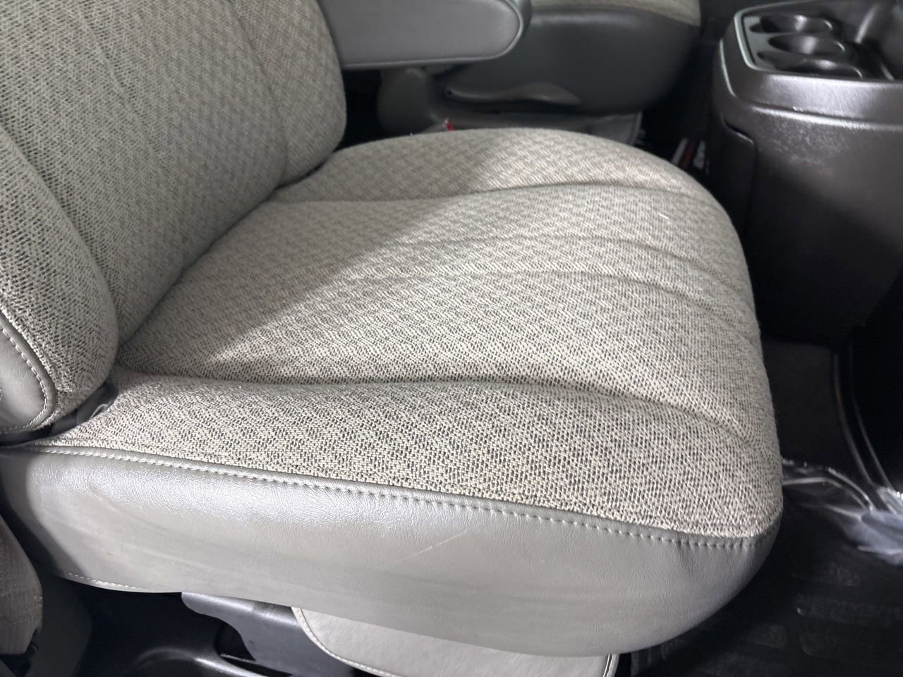 Used 2024 Chevrolet Express 3500 LT w/ LT Preferred Equipment Group image 23