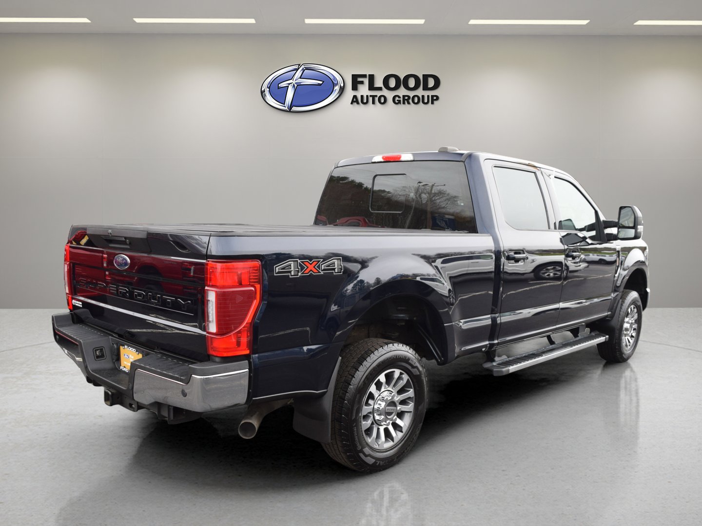 Used 2022 Ford F350 Lariat w/ Lariat Ultimate Package AWD/4WD image 4