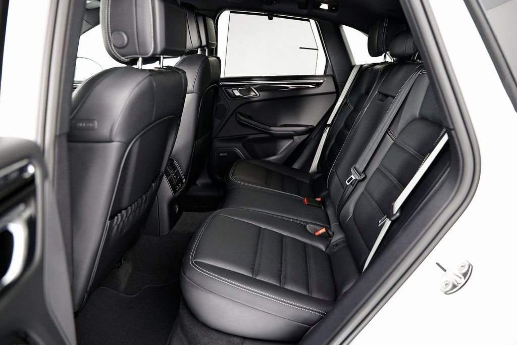 New 2026 Porsche Macan S image 29