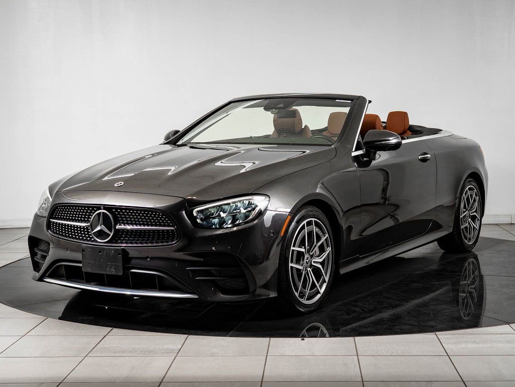 Used 2023 Mercedes-Benz E 450 4MATIC Cabriolet image 2