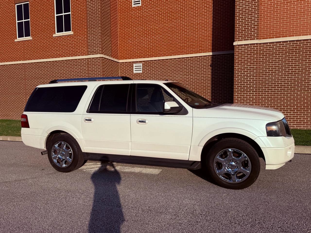 Used 2014 Ford Expedition EL Limited w/ Equipment Group 301A image 21