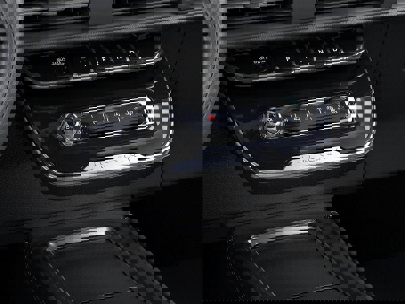 Used 2026 Lincoln Corsair Premiere image 15