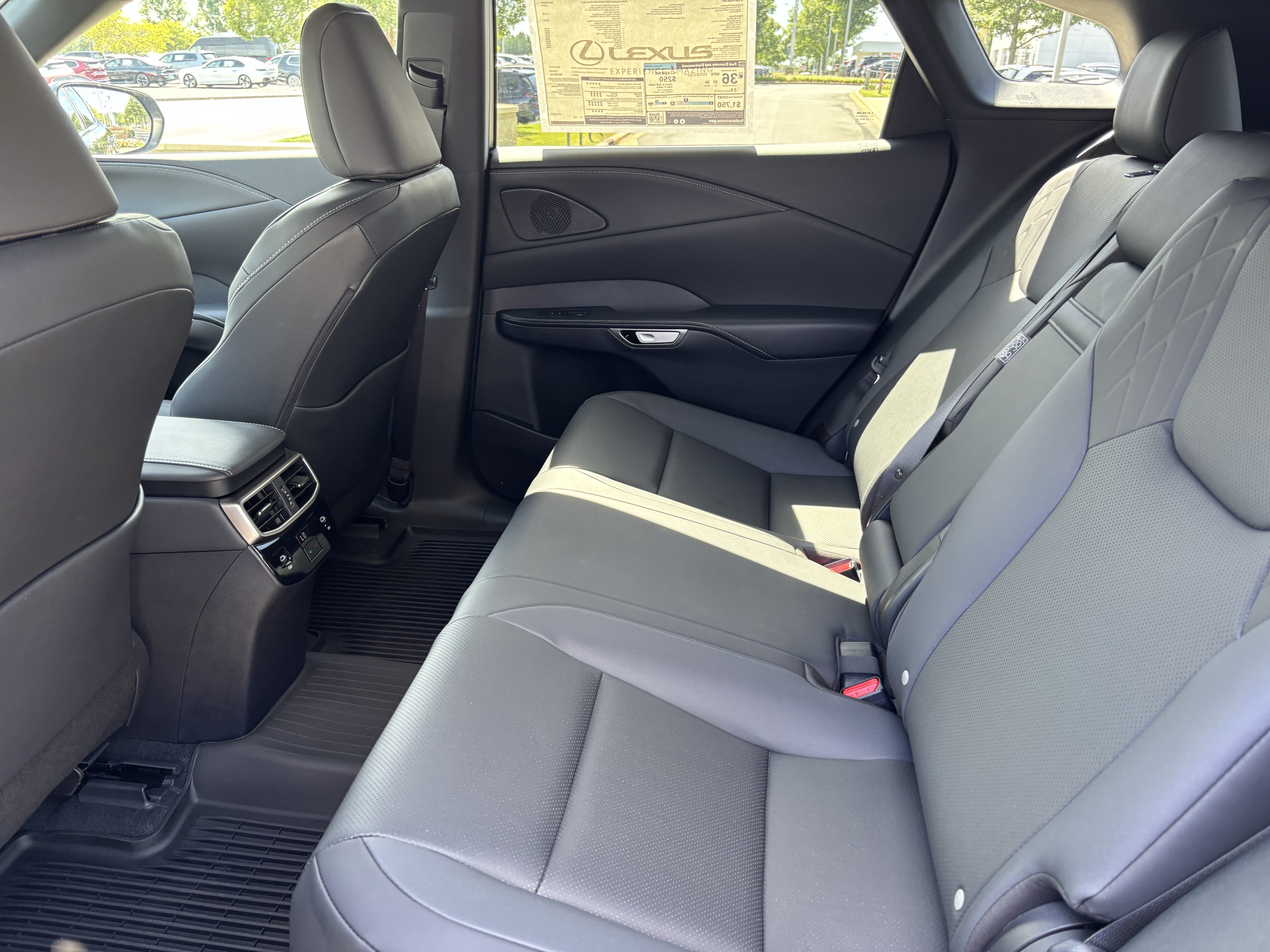 New 2026 Lexus RX 350h w/ Convenience Package AWD/4WD image 17