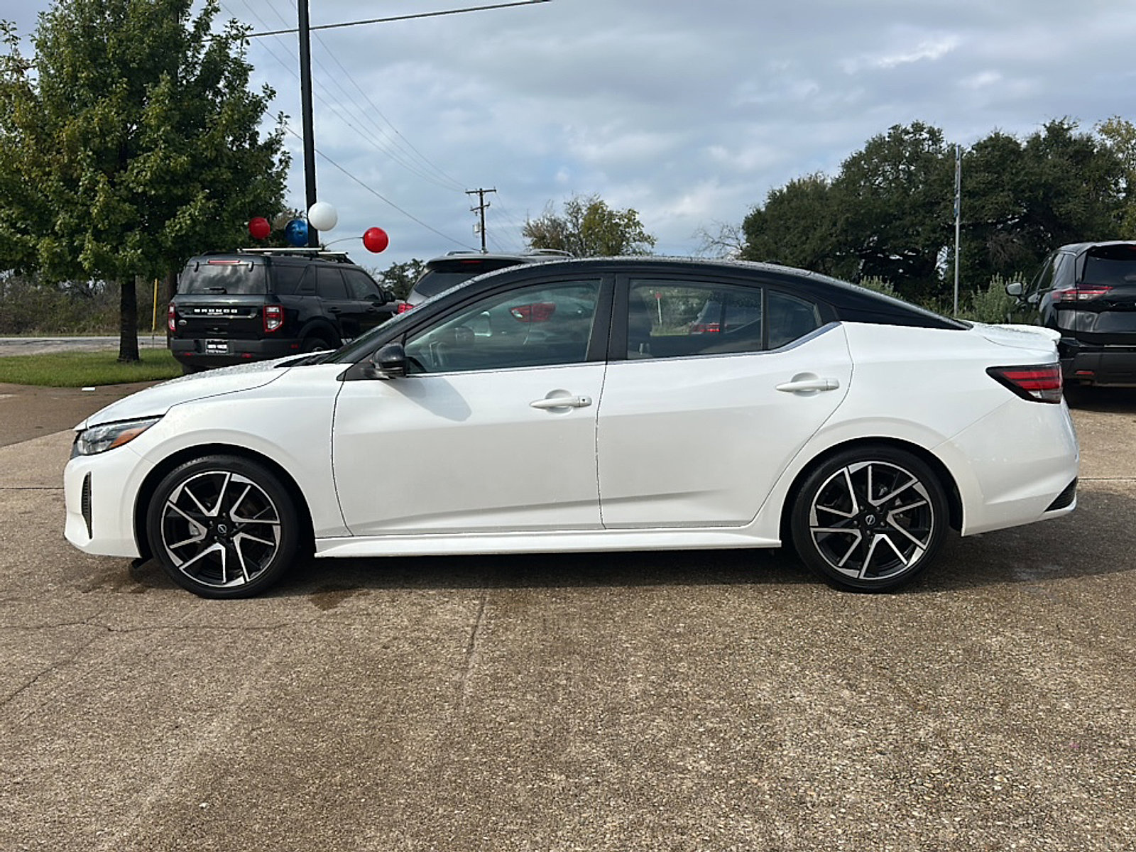 Certified 2024 Nissan Sentra SR w/ SR Premium Package image 5