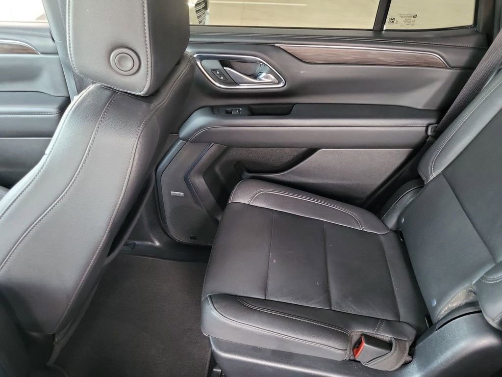 Used 2023 Chevrolet Tahoe Z71 w/ Luxury Package image 11