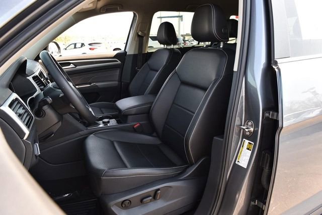 Certified 2023 Volkswagen Atlas SE image 19