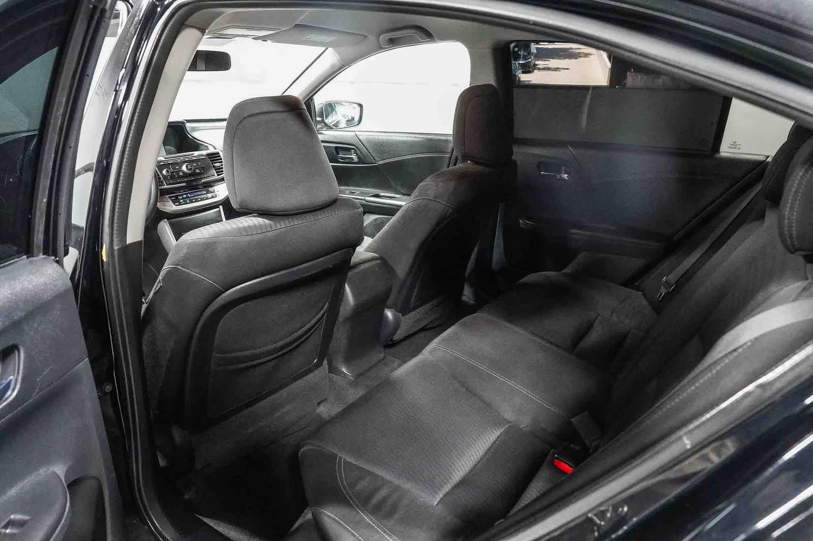 Used 2013 Honda Accord Sport image 18