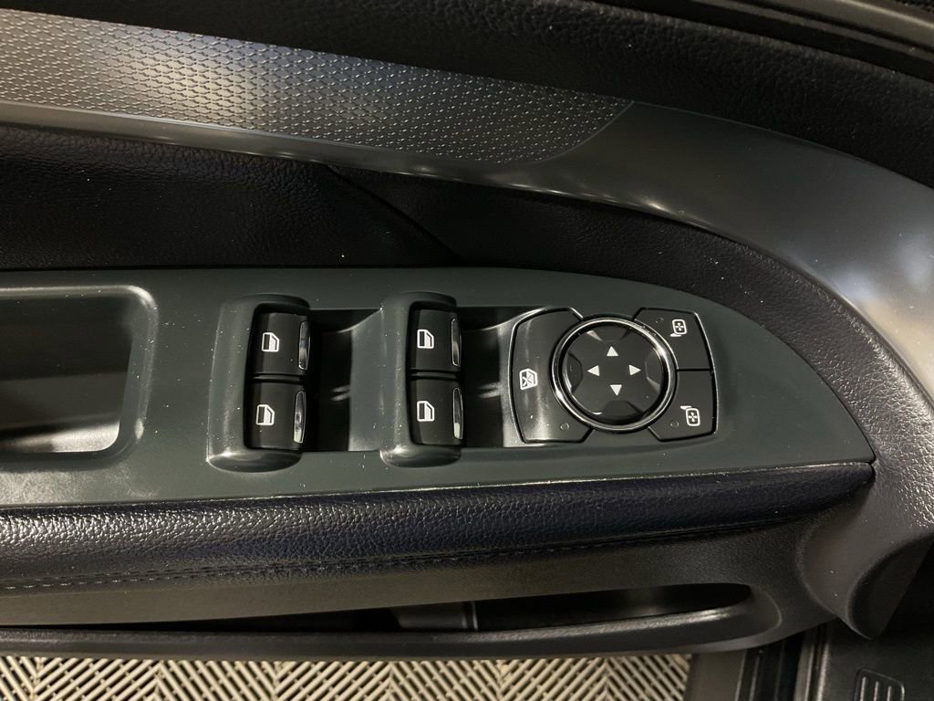 Used 2018 Ford Explorer XLT AWD/4WD image 20