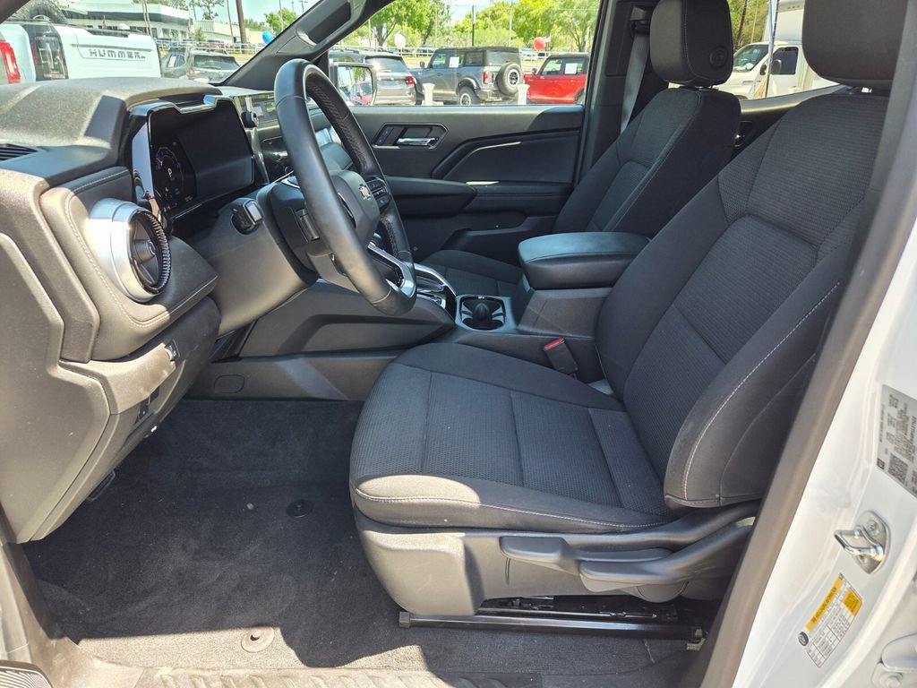 Certified 2024 Chevrolet Colorado LT w/ LT Convenience Package image 5