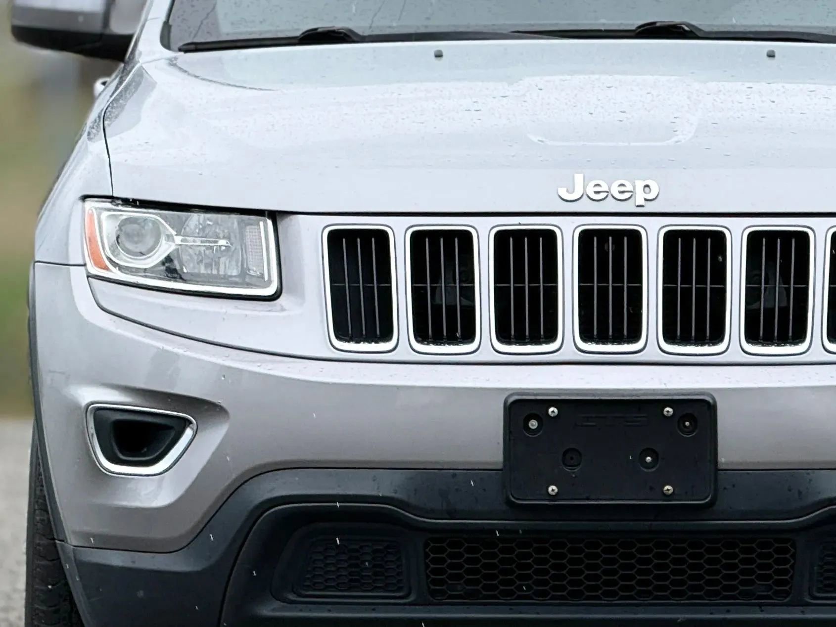 Used 2014 Jeep Grand Cherokee Laredo w/ 18" Wheel & 8.4" Radio Group image 11