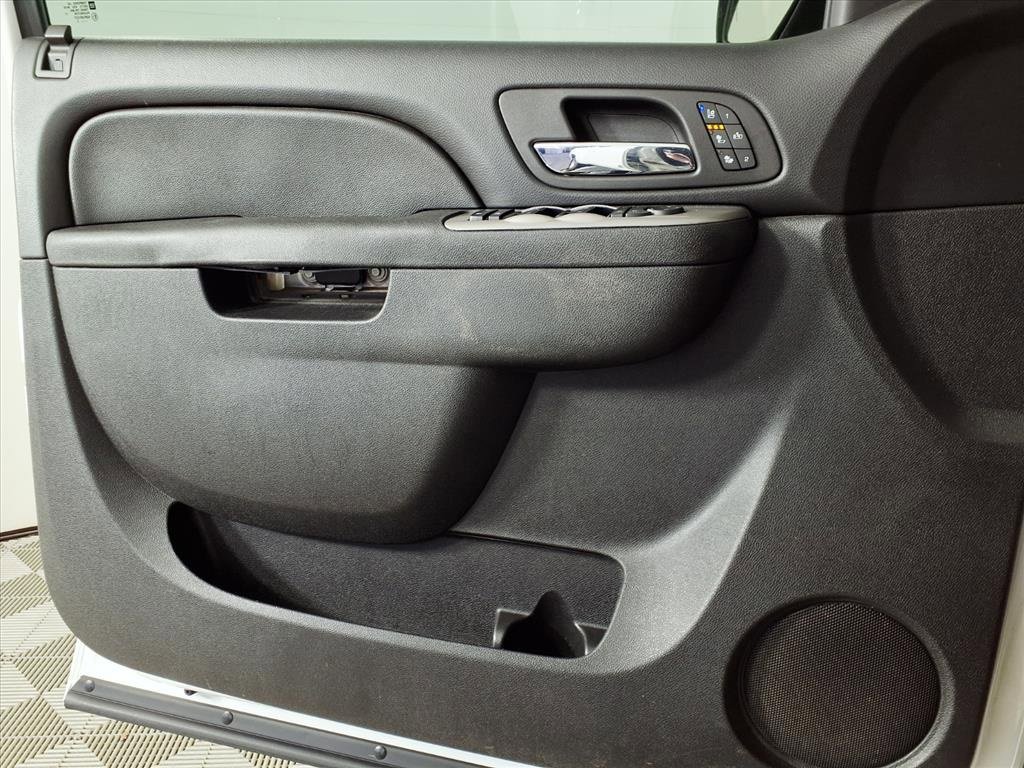 Used 2013 Chevrolet Silverado 1500 LTZ w/ LTZ Plus Package image 9