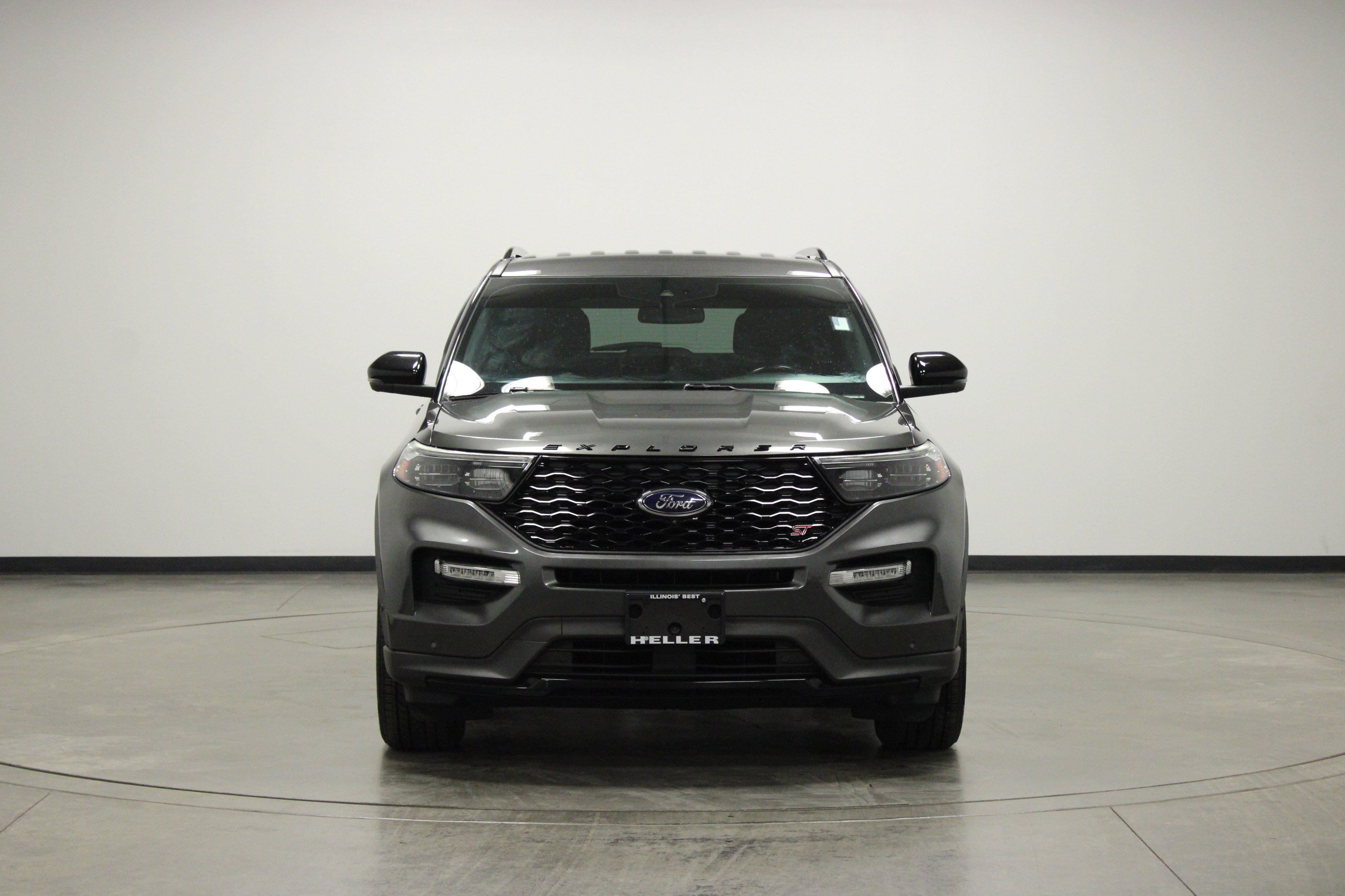 Used 2020 Ford Explorer ST AWD/4WD image 3