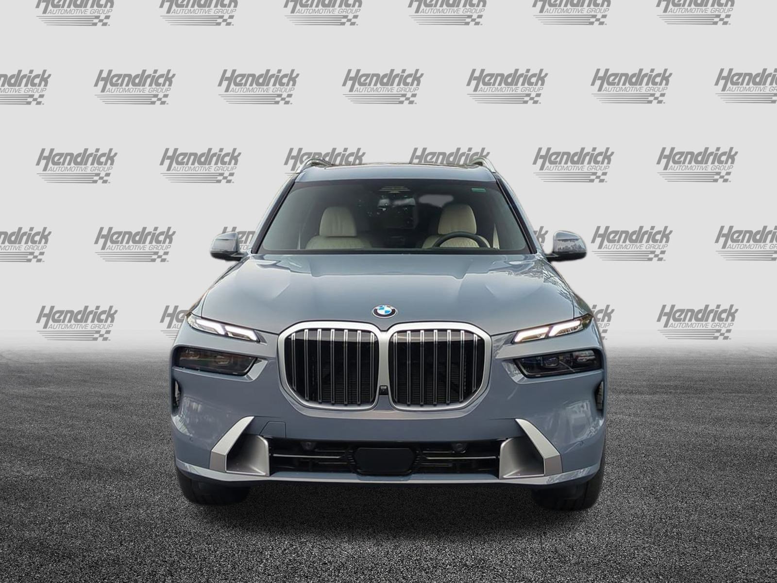 New 2026 BMW X7 xDrive40i w/ Executive Package image 3