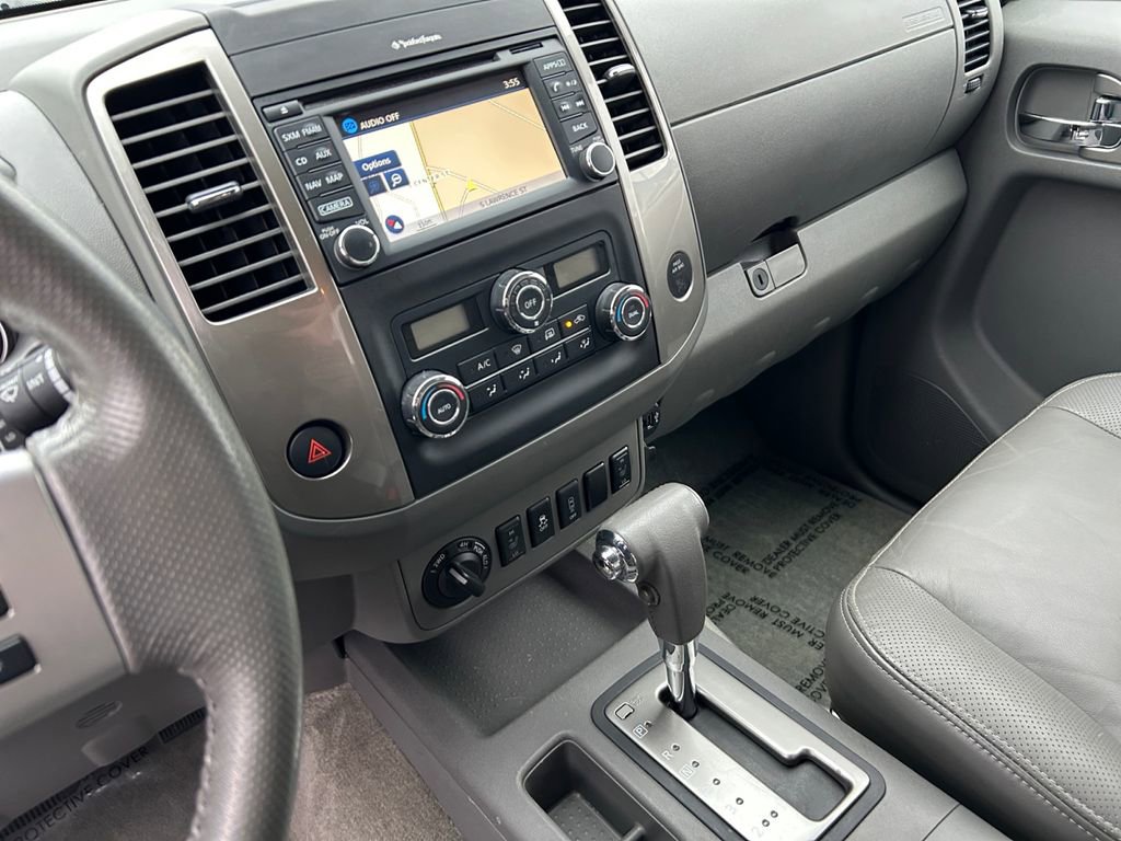 Used 2017 Nissan Frontier SL image 20