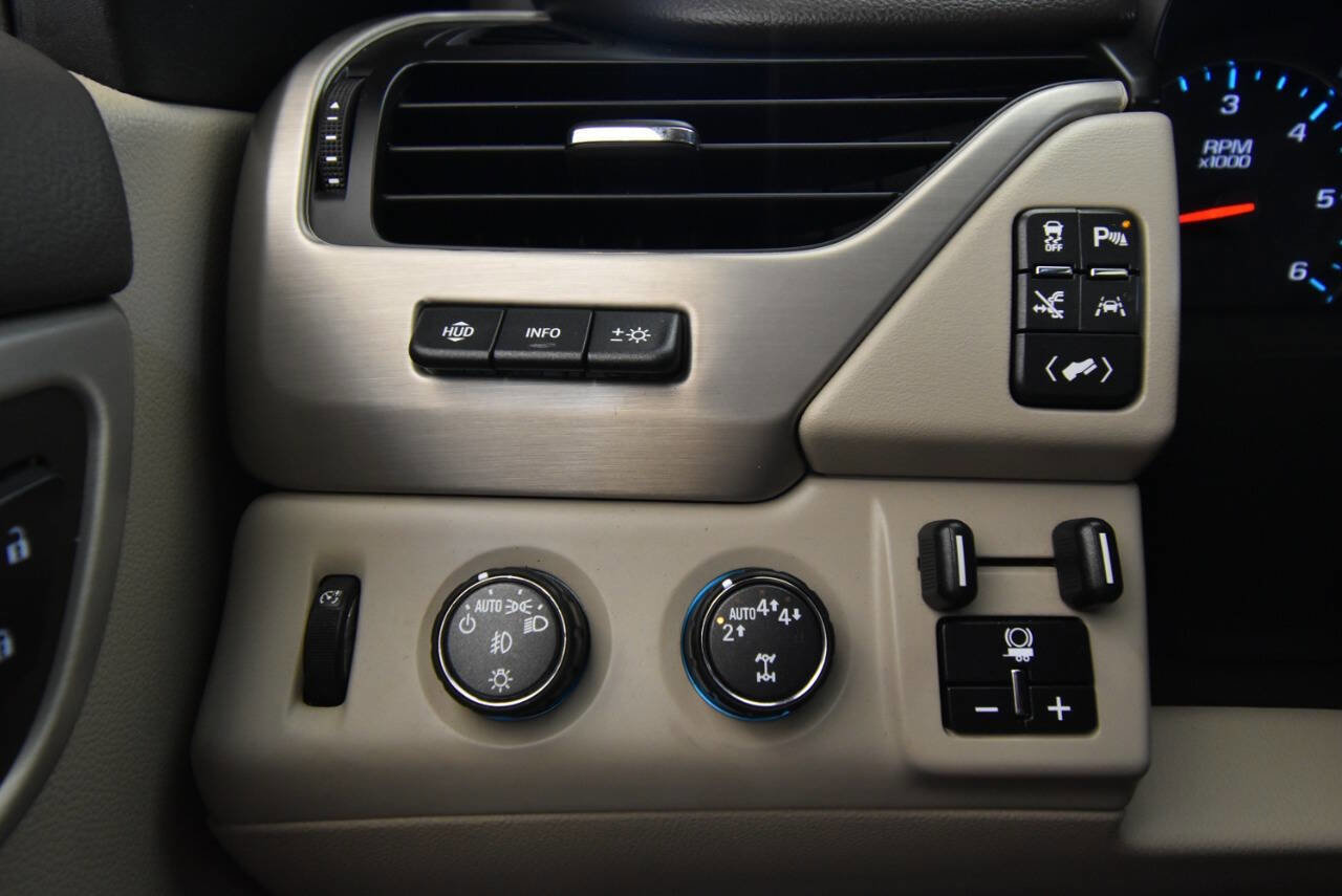 Used 2019 GMC Yukon XL Denali w/ Denali Ultimate Package image 35