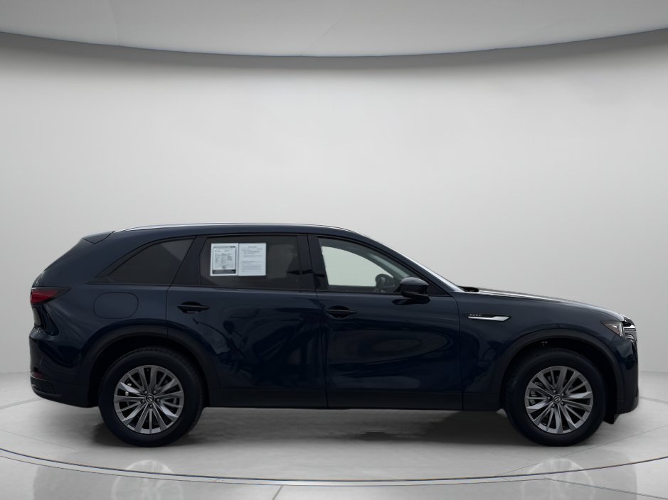 Used 2025 MAZDA CX-90 Plug-In Hybrid w/ Preferred AWD/4WD image 2