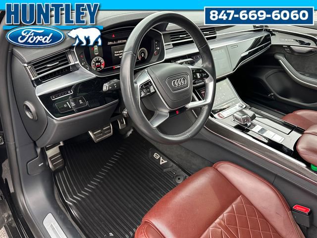 Used 2021 Audi S8 L AWD/4WD image 24